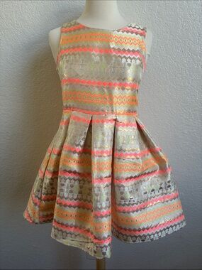 Sleeveless Neon Chevron Party Dress for Girls - Pink and Gold